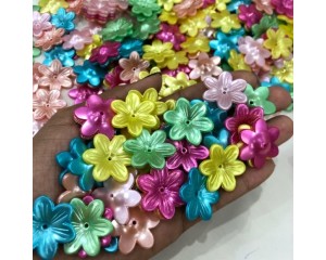 APLIQUE FLOR DE PLASTICO SORTIDOS (PCT C/ 100 UN)